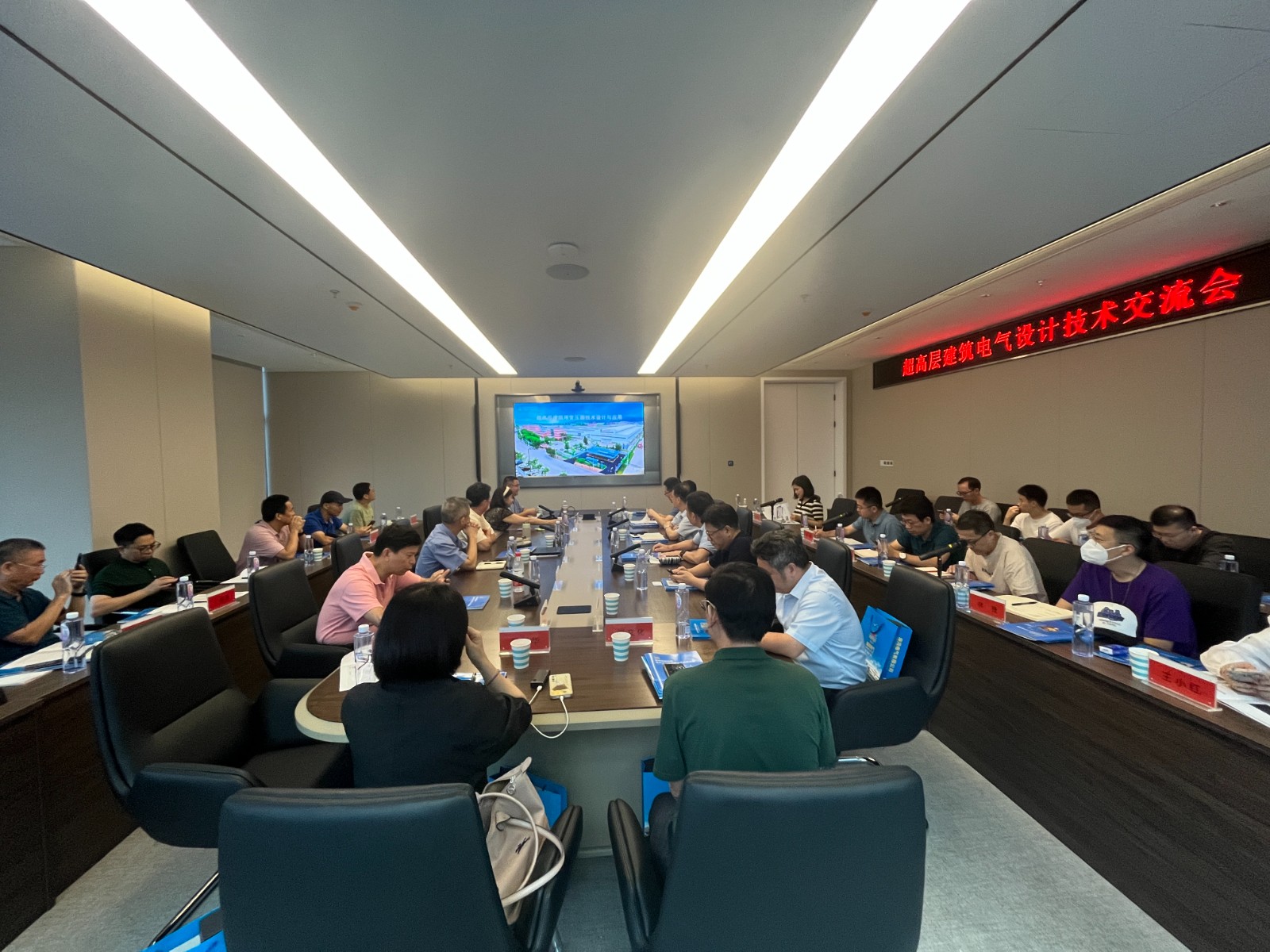 7dd0cd3e0f7692553b554987b8072c1.jpg 7dd0cd3e0f7692553b554987b8072c1.jpg