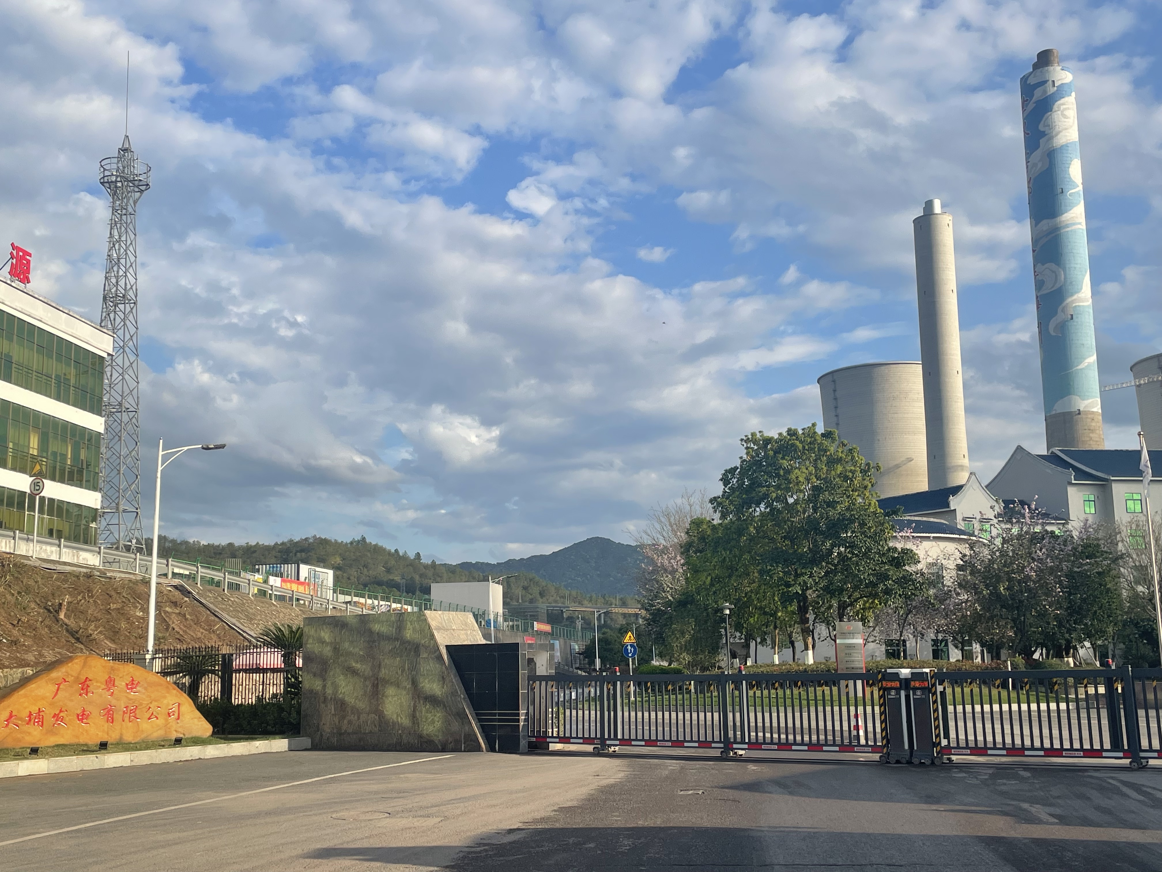 ܸɫתͣҫƽ̨¼ڵΪעɫ